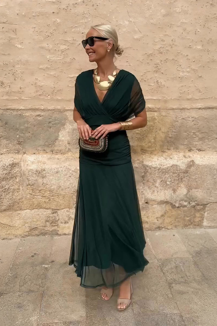 Paloma - Elegant V-neck Maxi Dress