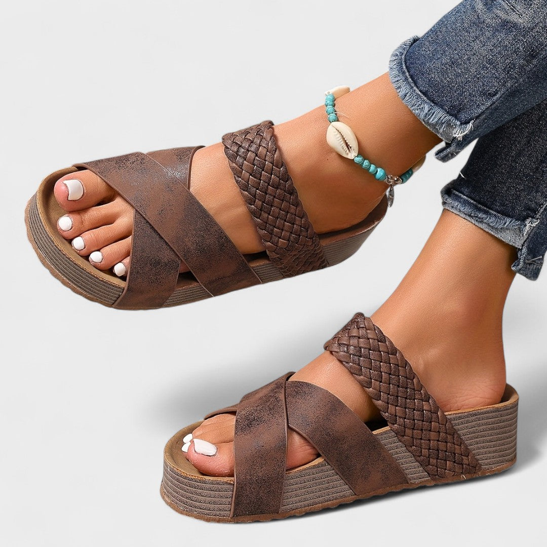 Laura | Modern Orthopedic Sandals