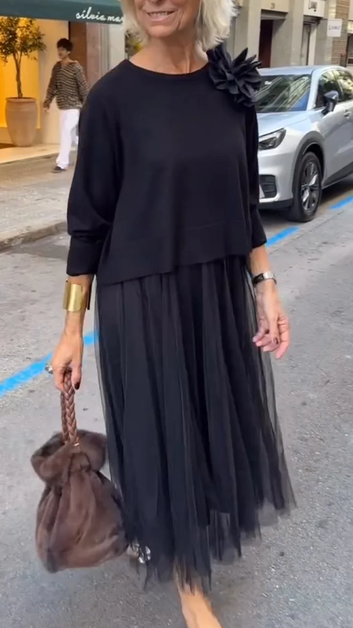 Olivia - Dress and Hand-Knitted Sweater Set