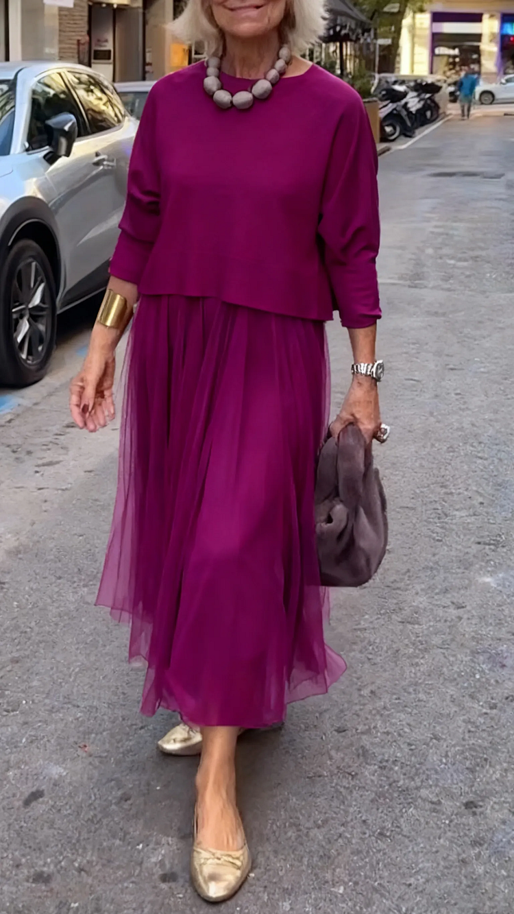 Olivia - Dress and Hand-Knitted Sweater Set